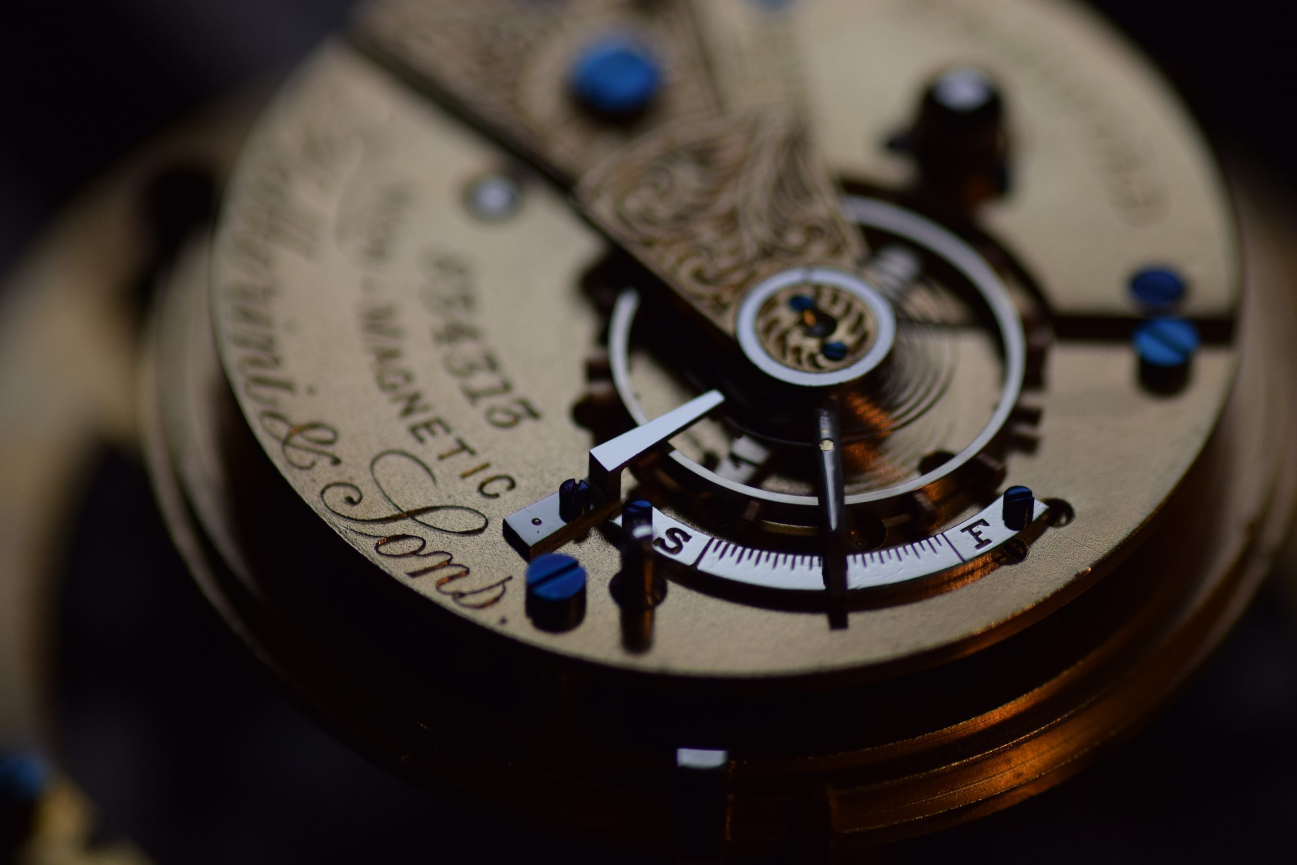 Uhrmachermeister - Uhrmachermeister Michael Manßhardt